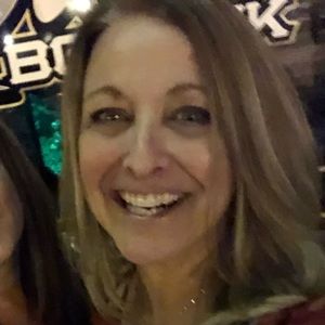 Meet your Posher, Cara